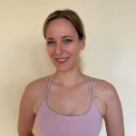Lucie  - Odpolední Jemná Vinyasa Jóga 18:00